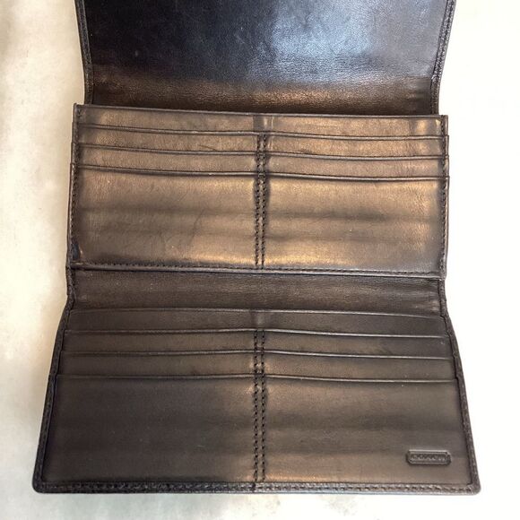 Coach VintageTrifold Leather Full Sized Wallet with Snaphead Button Flap Closure - Picture 13 of 16